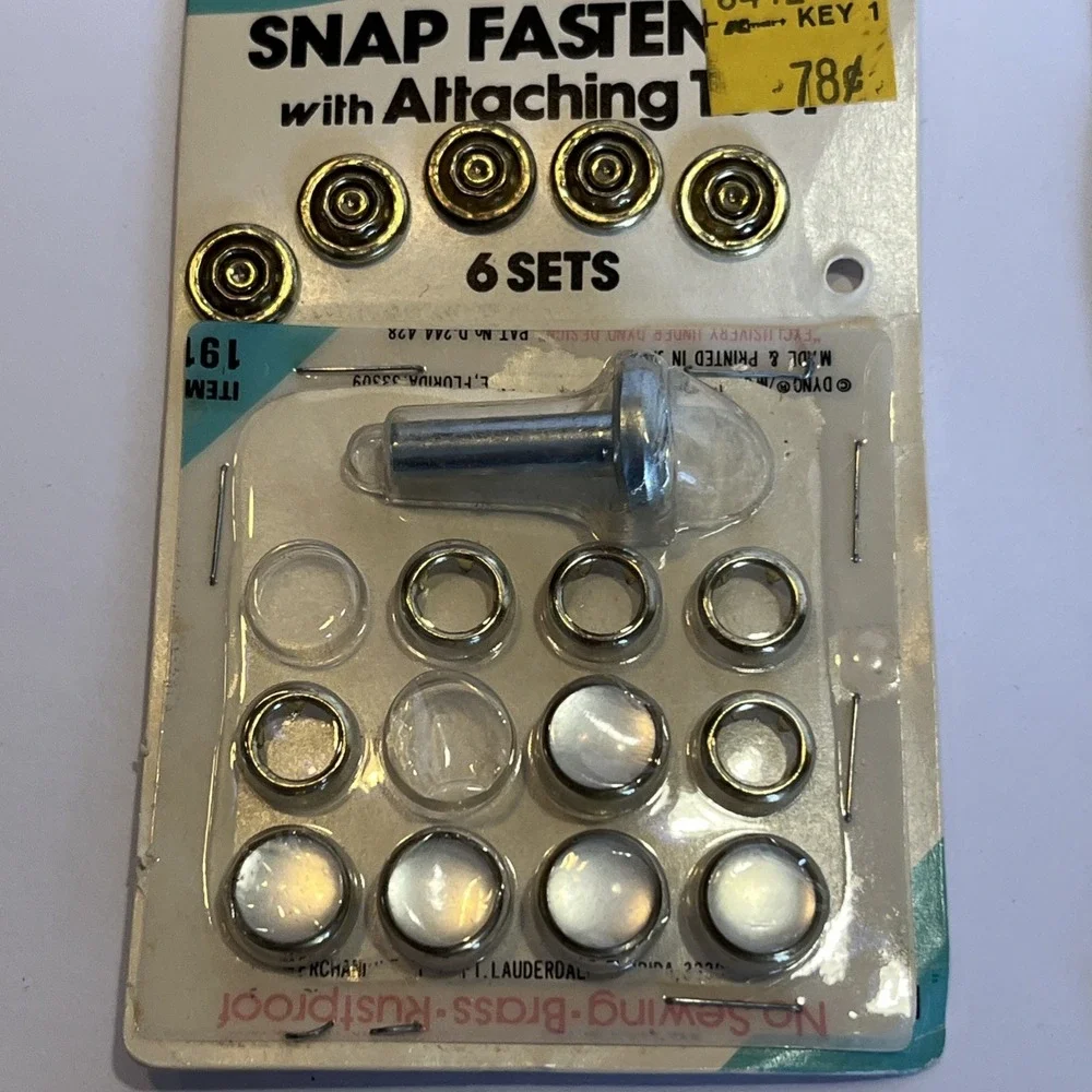 Snap Fasteners with Attaching Tool 6 sets—includes 5 Packages Plus Loose